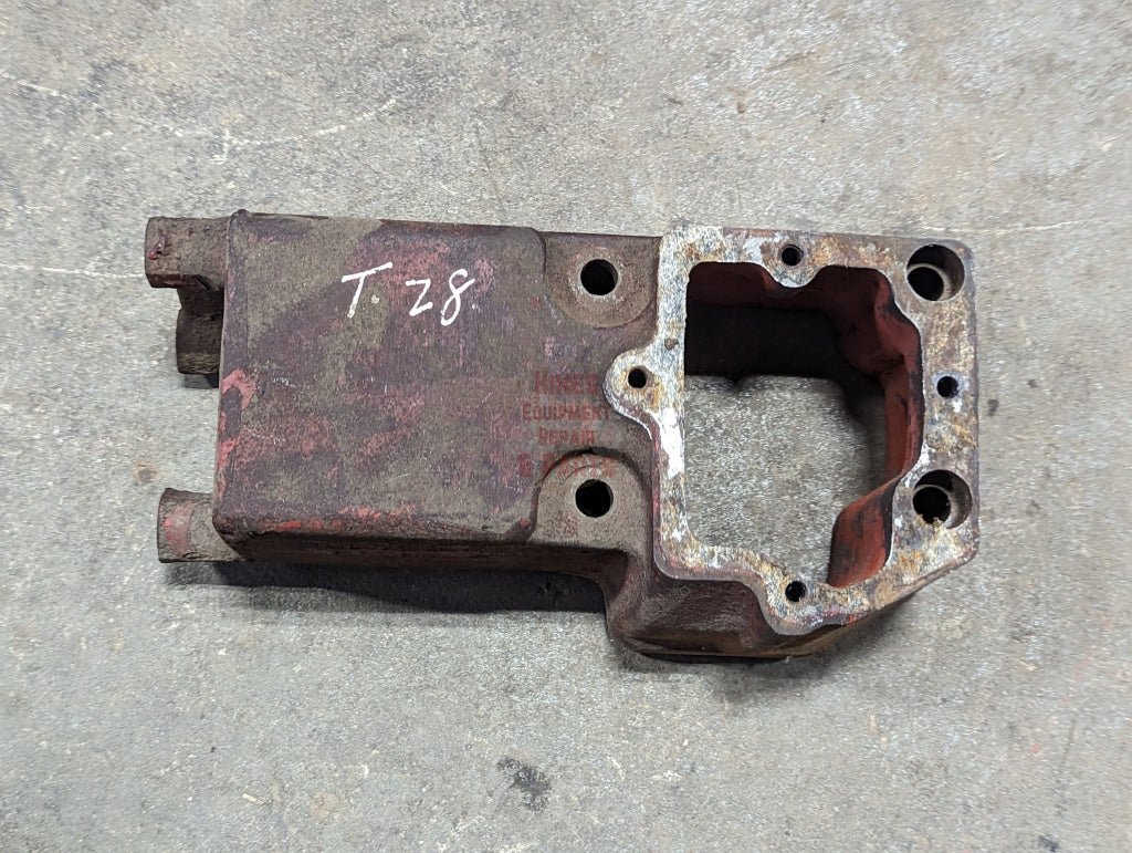 Draft Control Quadrant Support IH International 382792R11 USED - Hines Equipment Repair & Parts