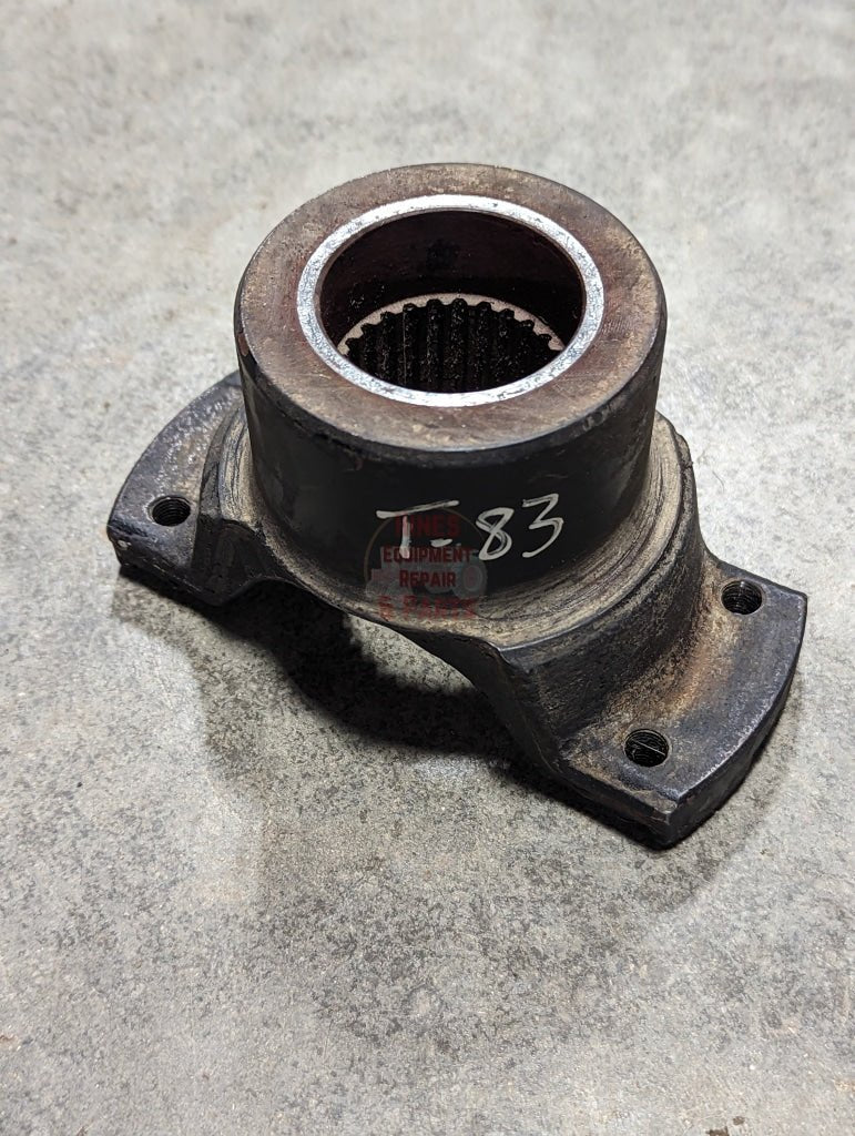 Drive Shaft Yoke IH International 134416C1 USED - Hines Equipment Repair & Parts