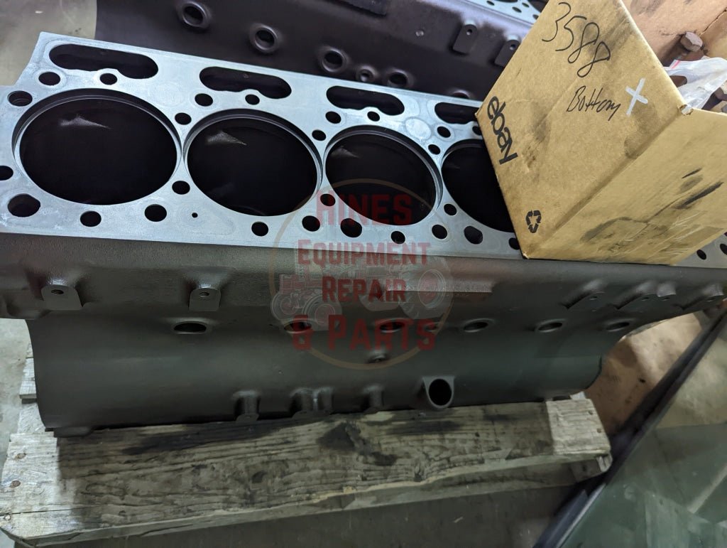 DT-466 DT-466B DT-467 Engine Block IH International 675500C4 USED - Hines Equipment Repair &amp; Parts