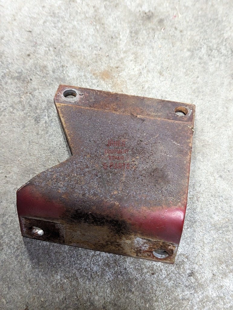 Ether Bracket IH International 538012R2 USED - Hines Equipment Repair & Parts