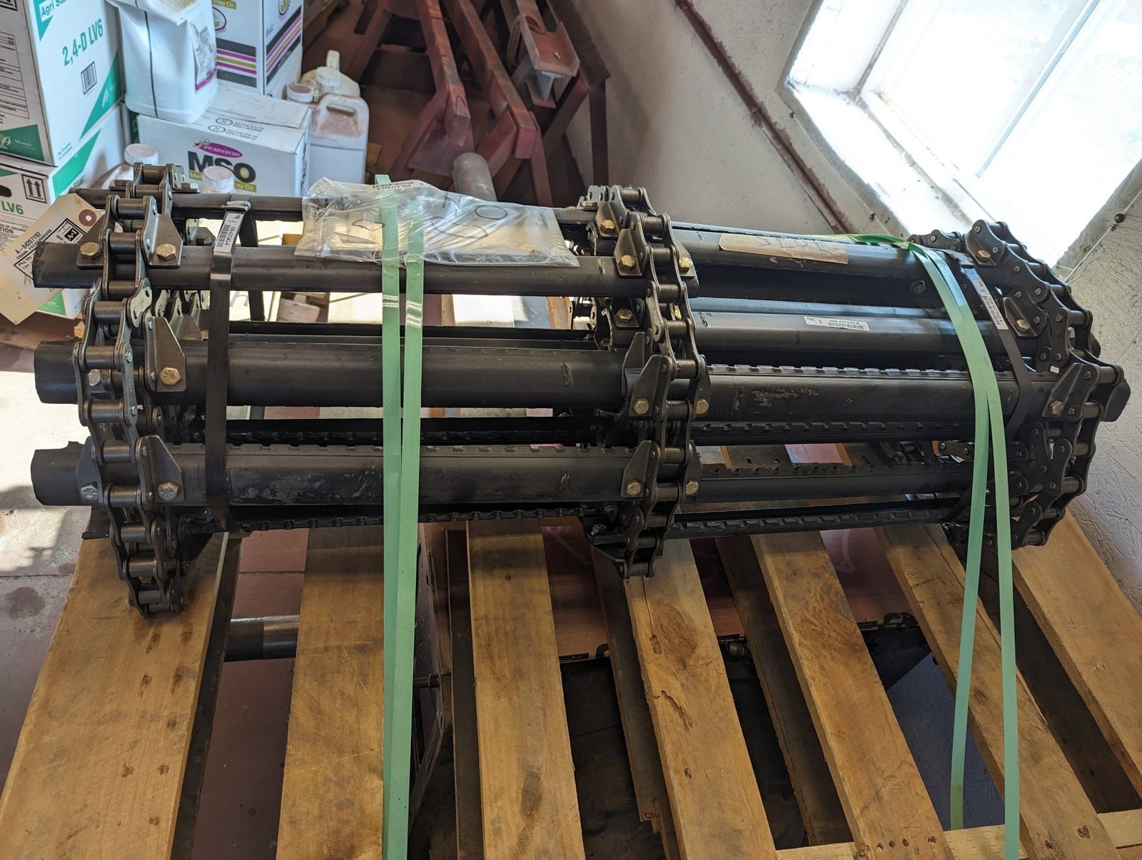 Feeder Chain Case IH 84207192 NEW - Hines Equipment Repair & Parts