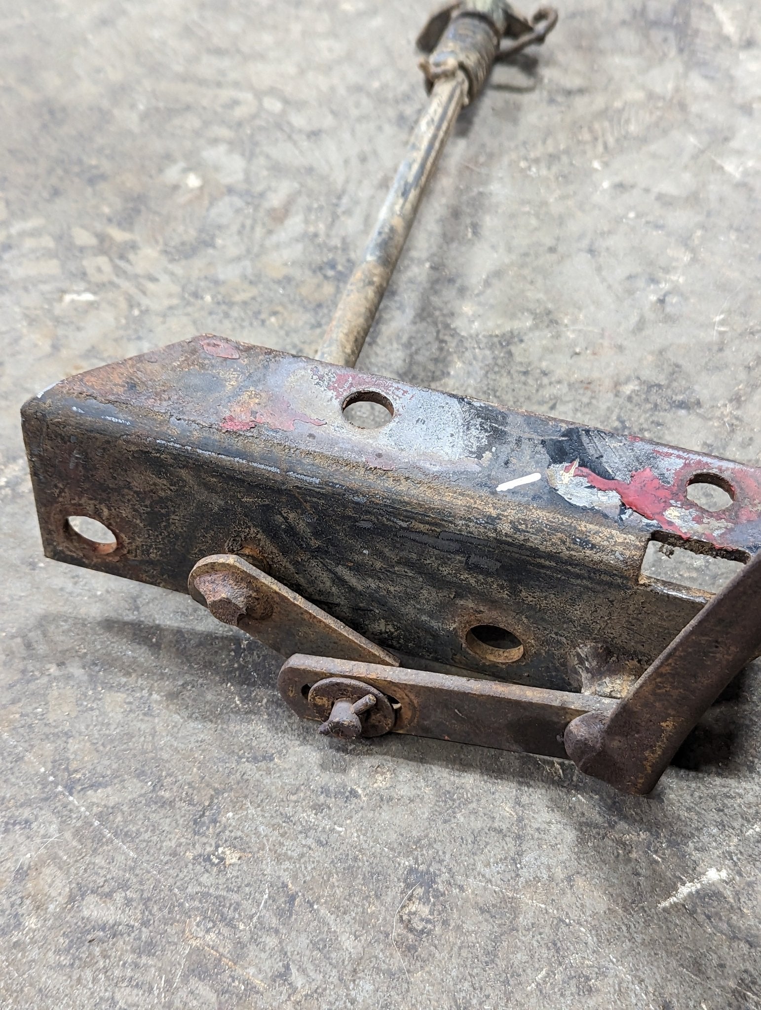 Foot Release Assembly IH International 383295R1 383292R91 380698R1 USED - Hines Equipment Repair & Parts