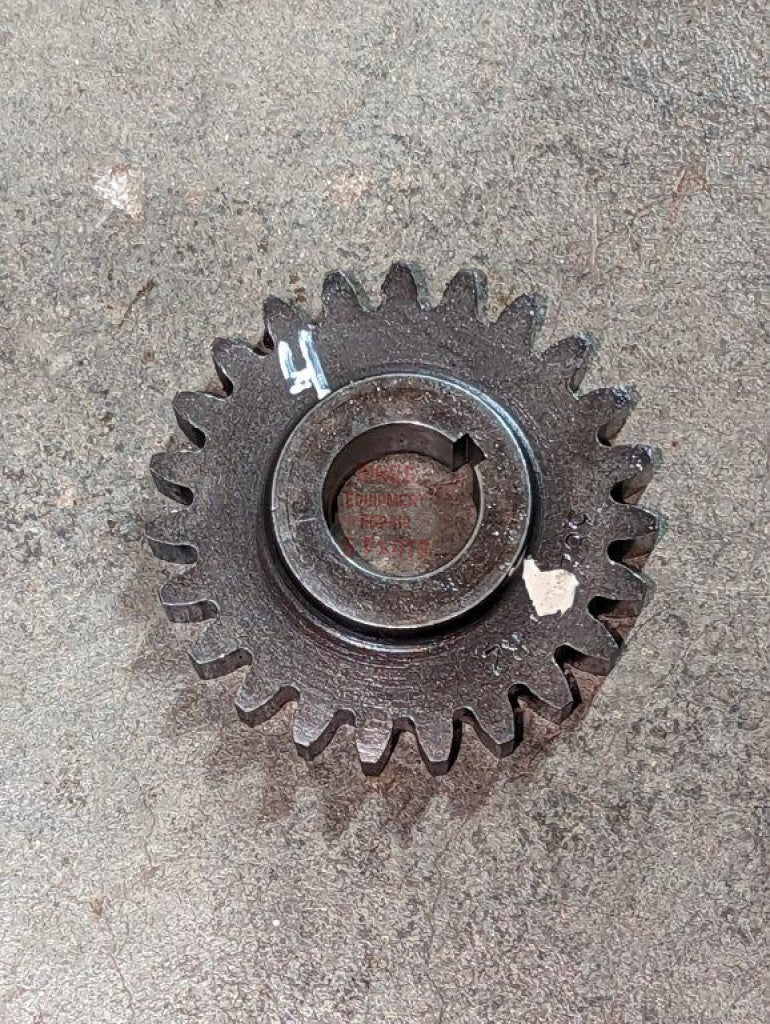 Hitch Pump Drive Gear Ih International 133404C1 Used 4 Hydraulics