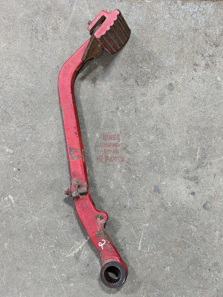 Left Brake Pedal Ih International 103953C1 Used 2 Controls