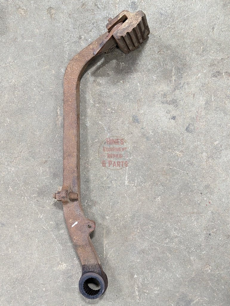 Left Brake Pedal Ih International 103953C1 Used 1 Controls