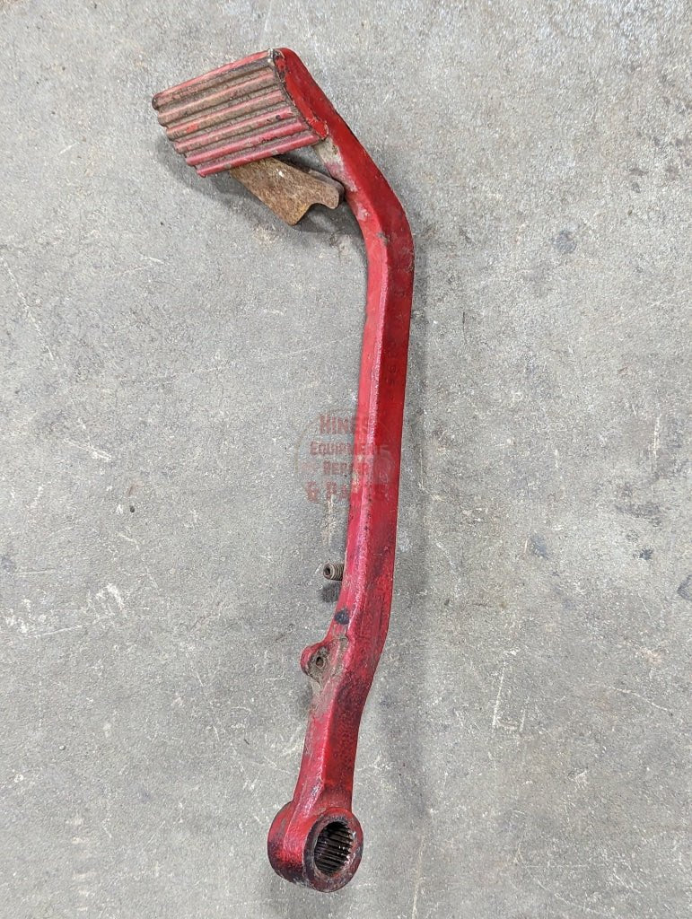 Left Brake Pedal Ih International 103953C1 Used Controls