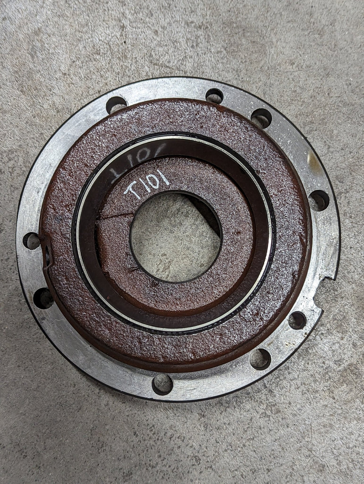 Left Differential Bearing Retainer IH International 67398C1 USED - Hines Equipment Repair &amp; Parts