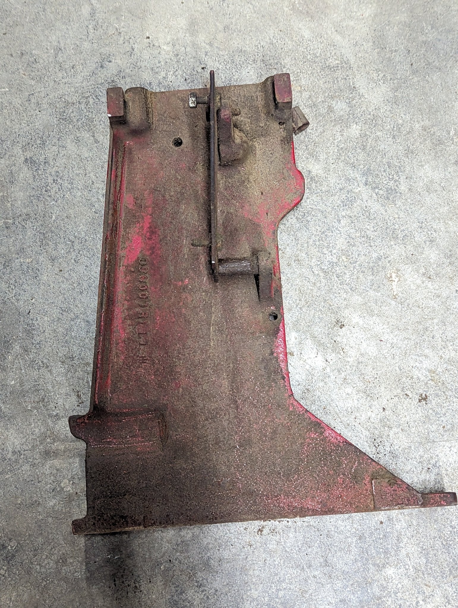 Left Gear Selector Support IH International 398007R2 398007R1 USED - Hines Equipment Repair & Parts