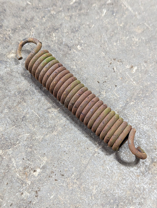 Main Linkage Spring IH International 383296R1 USED - Hines Red Tractor ...