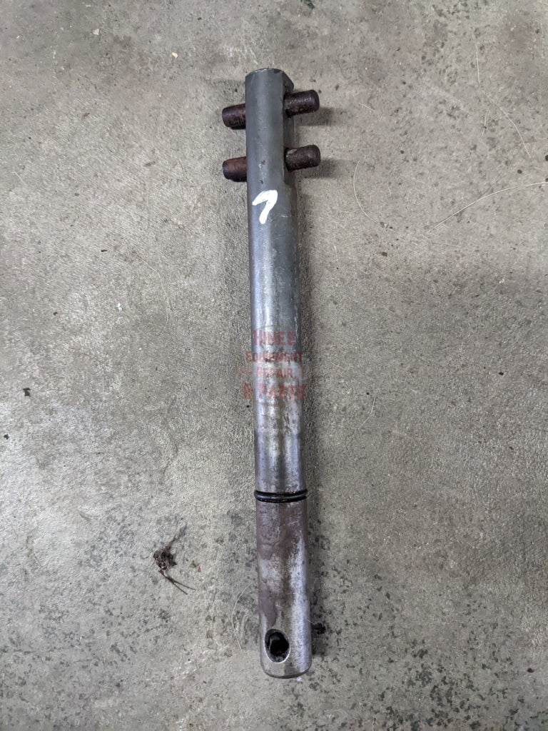 Park Lock Actuating Shaft IH International 384096R11 USED - Hines Equipment Repair & Parts
