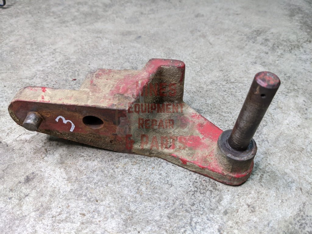 PTO Control Linkage Bracket IH International 104425C1 104426C1 USED - Hines Equipment Repair & Parts