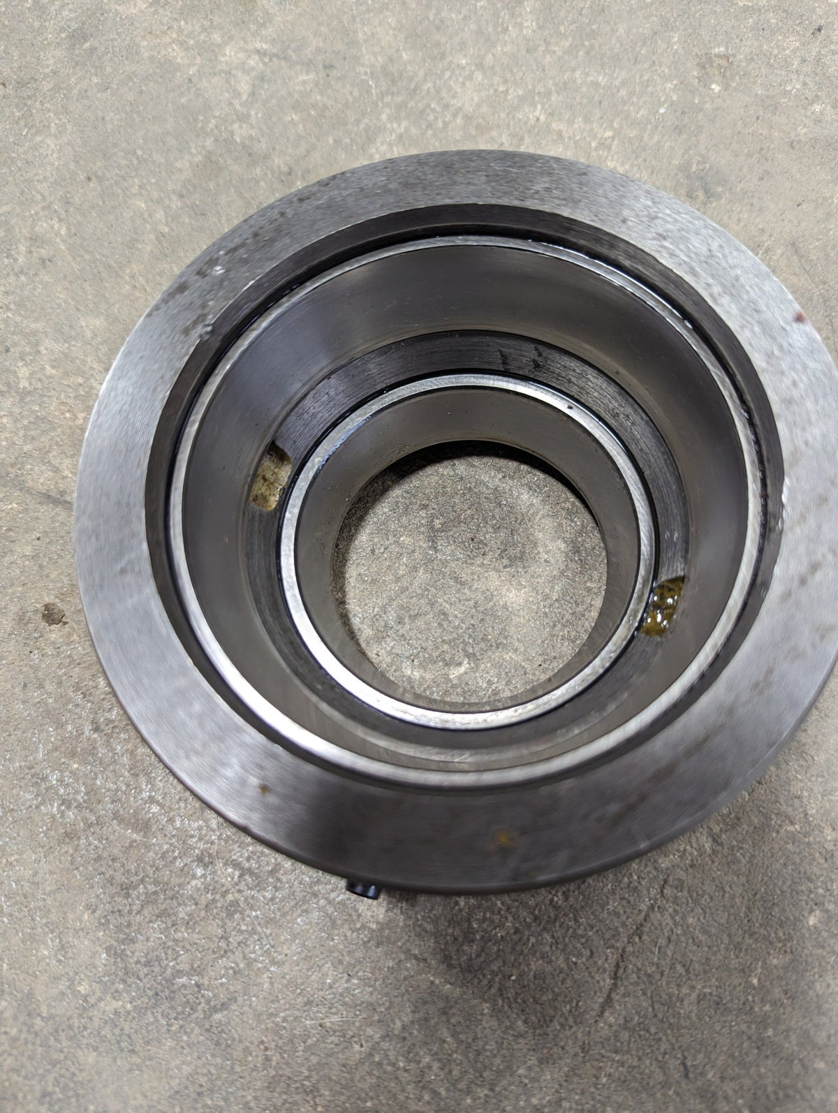 Rear Countershaft Bearing Cage IH International 68523C1 USED - Hines Equipment Repair &amp; Parts