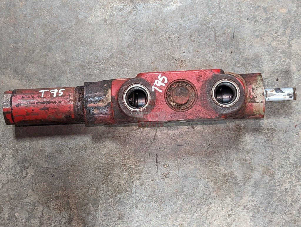 Remote Auxiliary Valve International 390827R1 390826R92 USED - Hines Equipment Repair & Parts