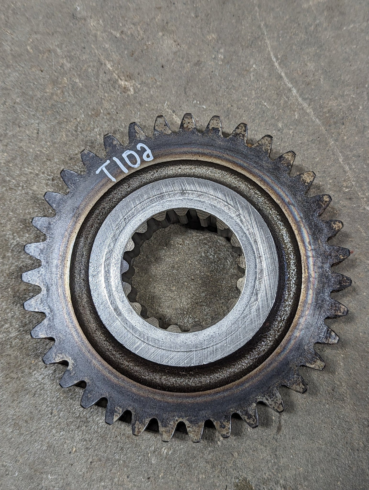 Reverse Driven Gear IH International 380288R1 380288R2 138764C2 USED - Hines Equipment Repair &amp; Parts