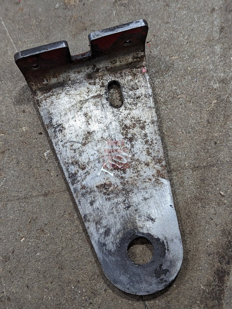 Reverse Park Shift Plate IH International 104118C1 USED - Hines Equipment Repair &amp; Parts