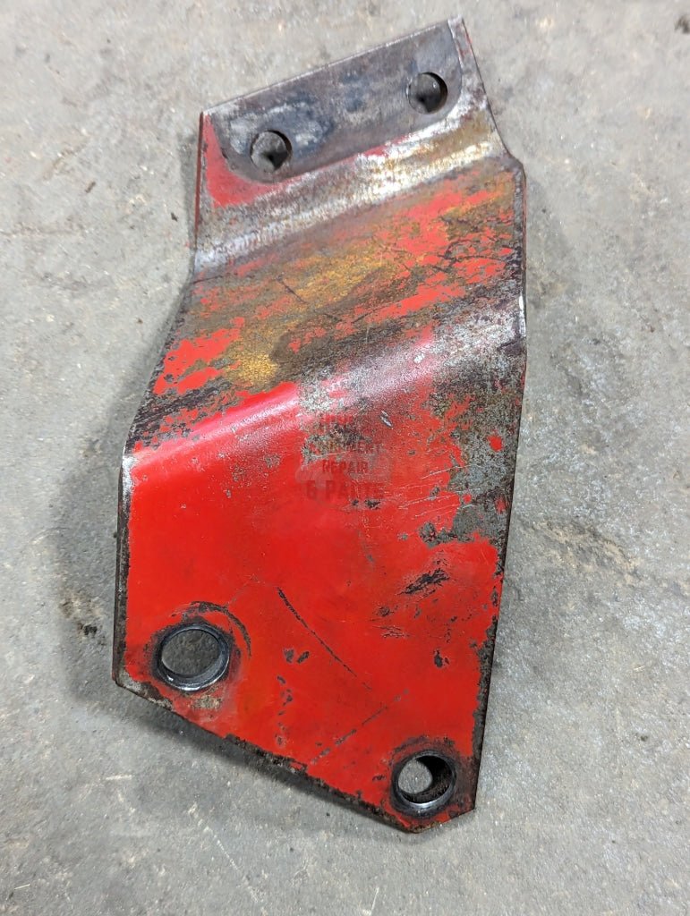 Right Coupler Mounting Bracket IH International 1259805C1 USED - Hines Equipment Repair &amp; Parts