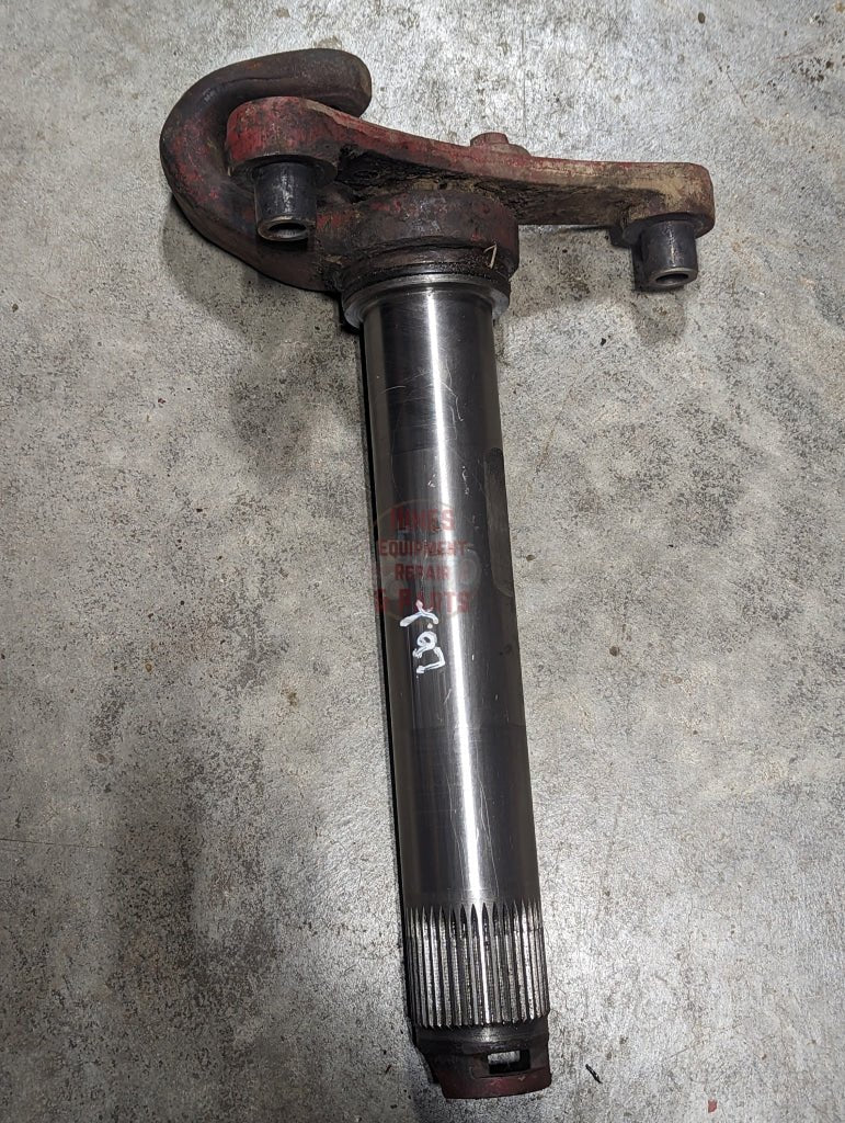 Right Crank Arm Assembly IH International 389644R11 381923R11 USED - Hines Equipment Repair &amp; Parts