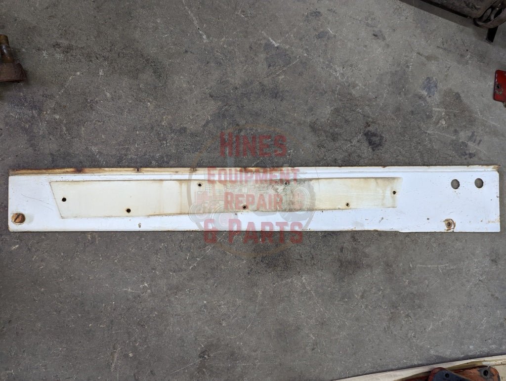 Right Front Hood Side Panel IH International 399540R1 USED - Hines Equipment Repair &amp; Parts