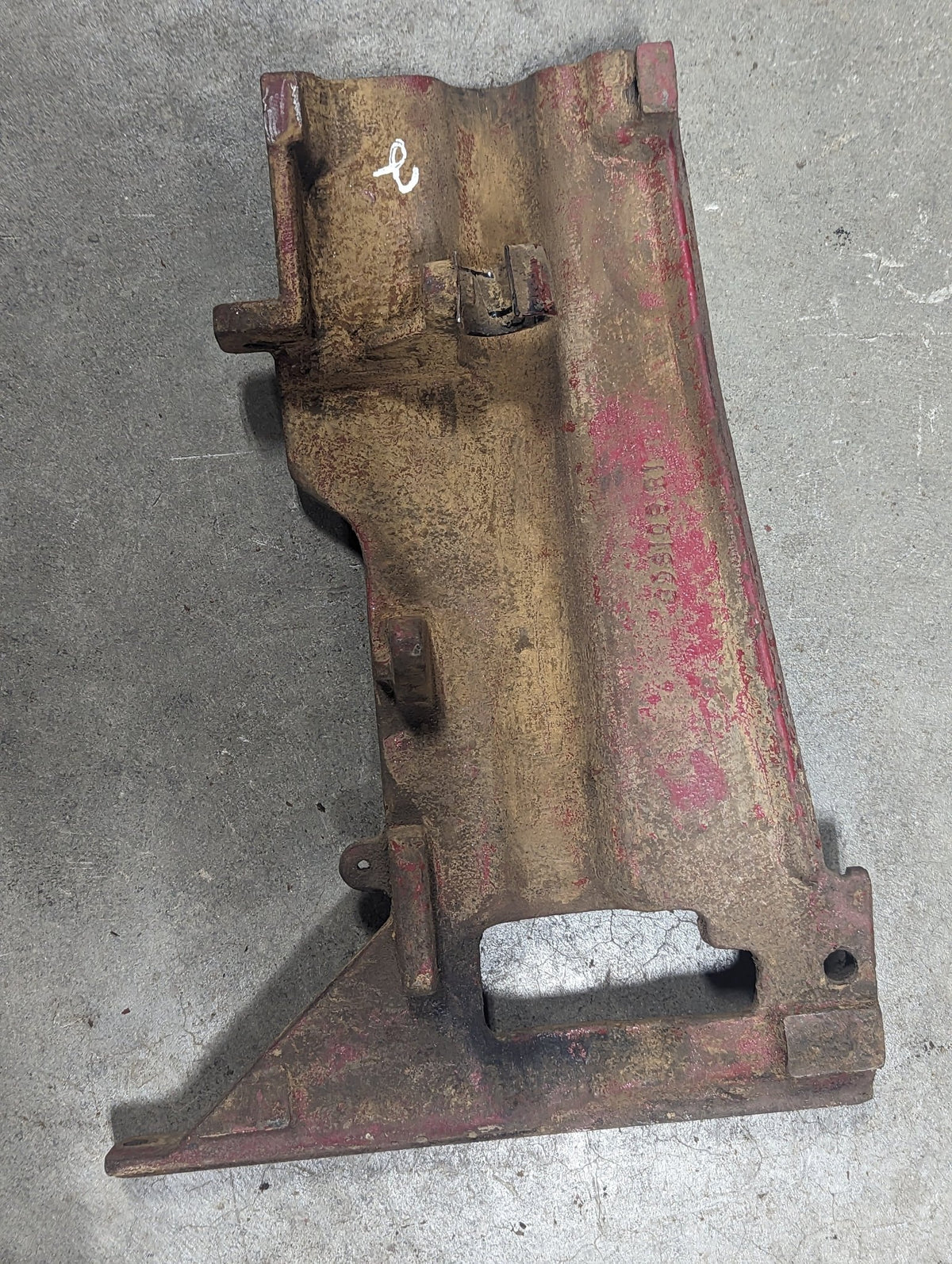 Right Gear Selector Support IH International 398109R2 USED - Hines Equipment Repair &amp; Parts