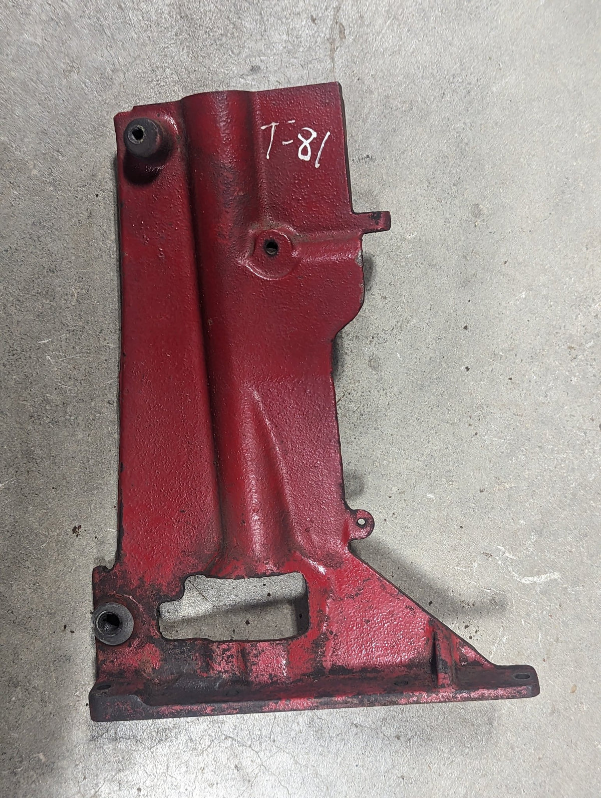 Right Gear Selector Support IH International 398109R2 USED - Hines Equipment Repair &amp; Parts