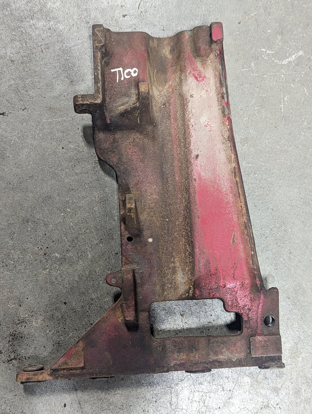 Right Gear Selector Support IH International 536660R1 USED - Hines Equipment Repair &amp; Parts