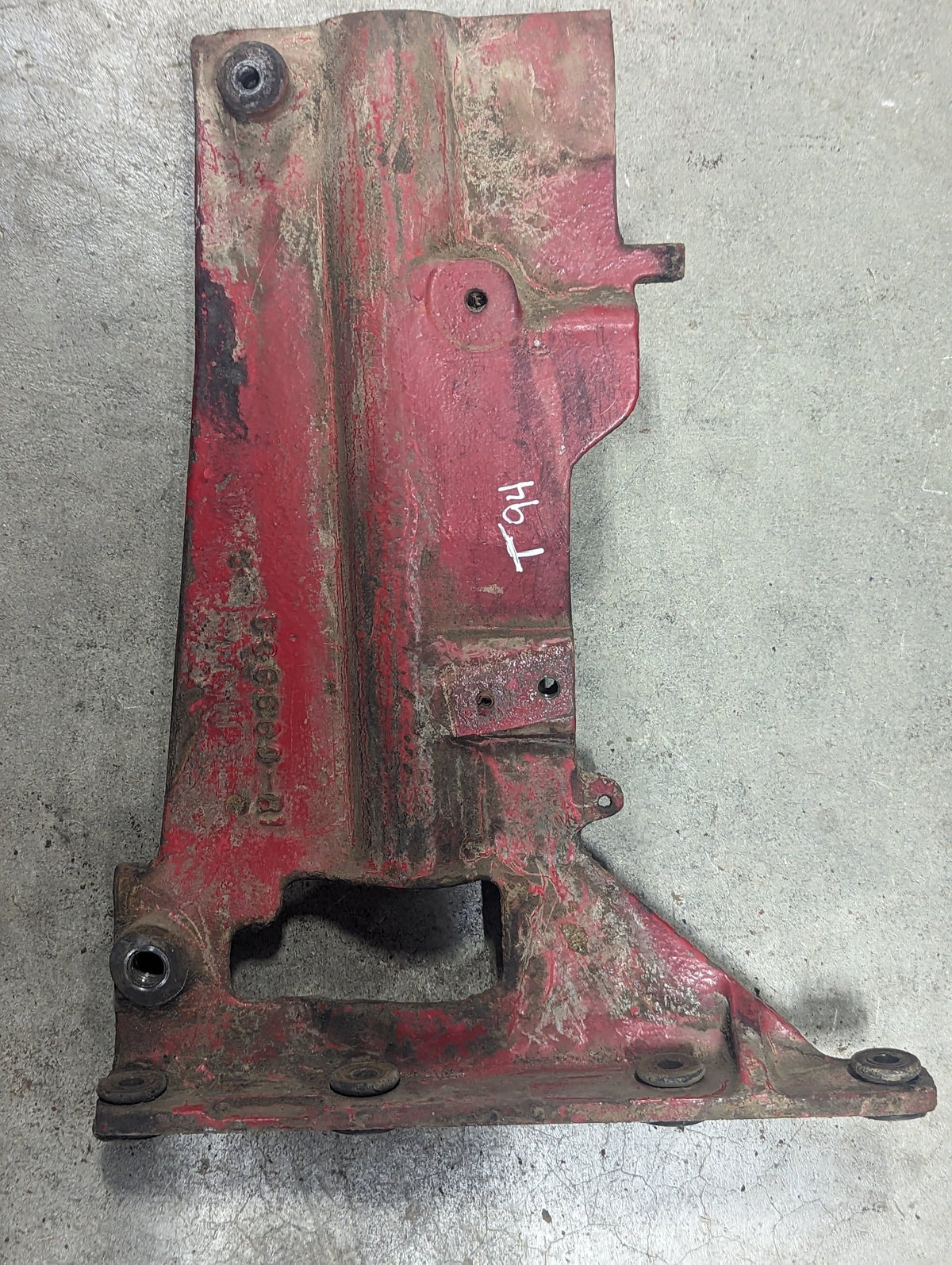 Right Gear Selector Support IH International 536660R1 USED - Hines Equipment Repair &amp; Parts