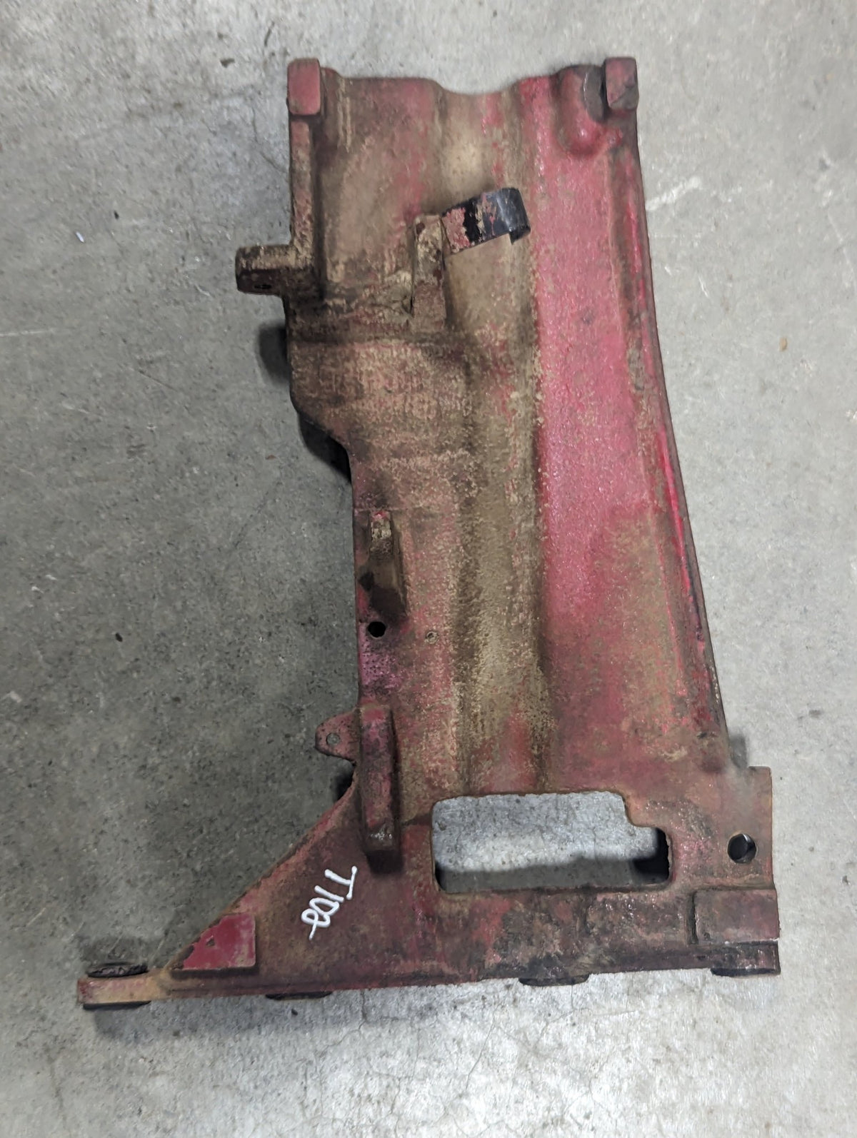 Right Gear Selector Support IH International 536660R1 USED - Hines Equipment Repair &amp; Parts