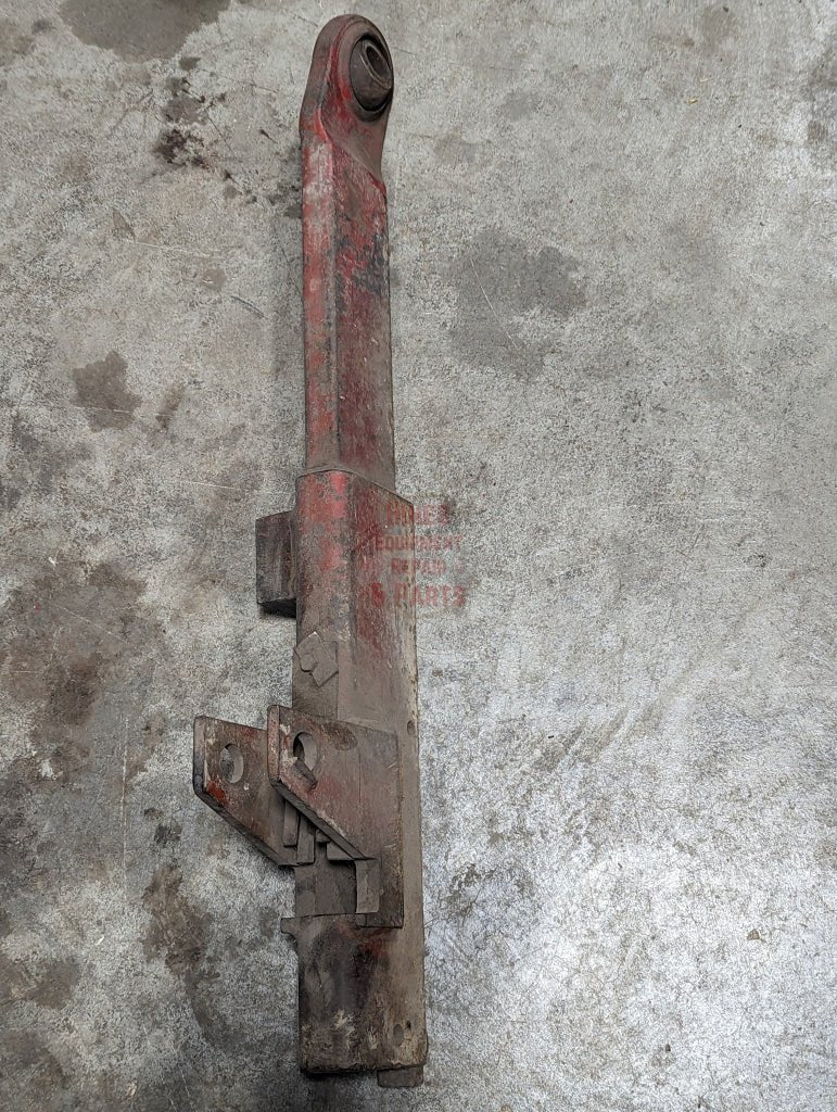 Right Lower Link Front Section IH International 535793R92 109083C91 USED - Hines Equipment Repair &amp; Parts