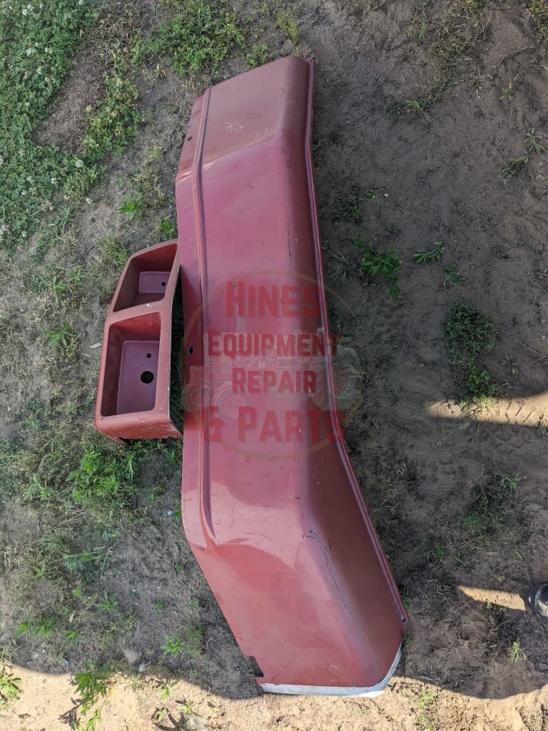 Right Magnum Fender CaseIH 97004C2 NOS - Hines Equipment Repair & Parts