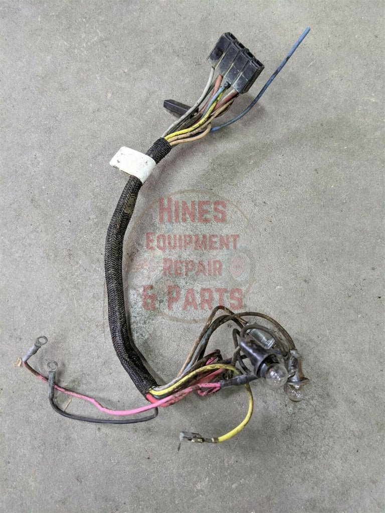 Right Panel Wiring Harness IH International 405275R2 USED - Hines Equipment Repair &amp; Parts