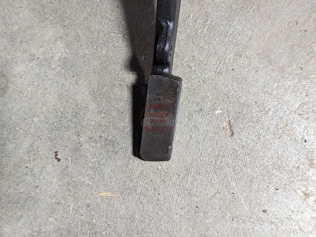 Sensing Pickup Arm IH International 392225R2 USED - Hines Equipment Repair &amp; Parts