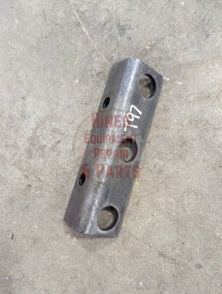 Shifter Rail Support IH International 388177R1 USED - Hines Equipment Repair &amp; Parts