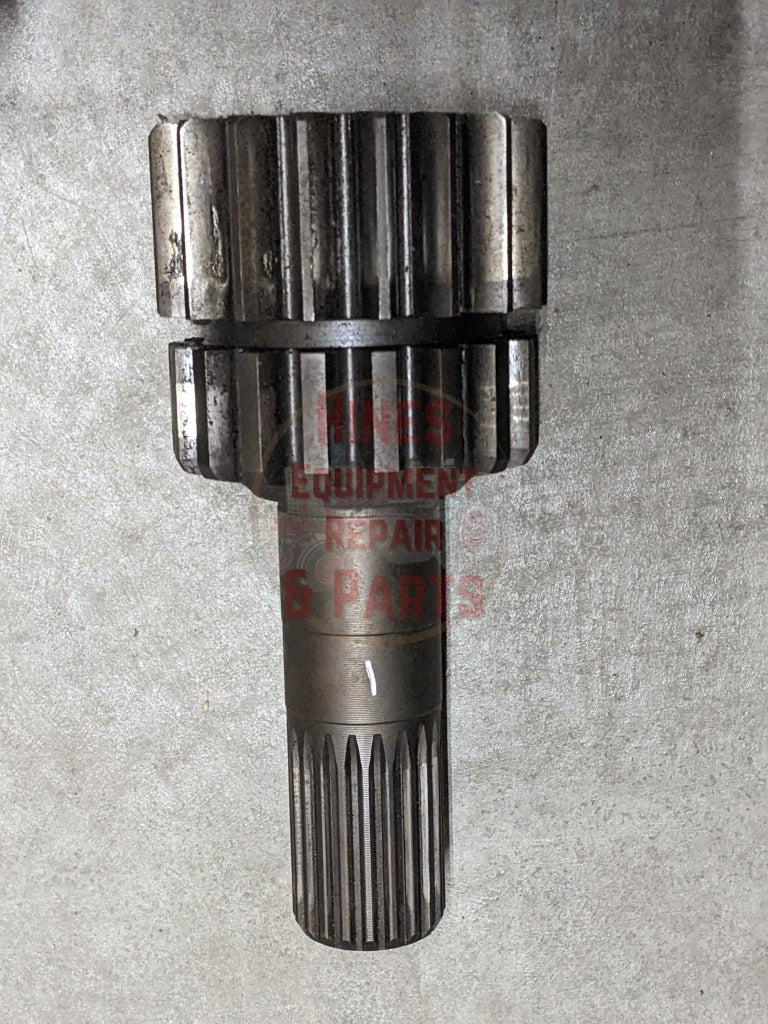 Sun Gear Shaft IH International 67221C1 USED - Hines Equipment Repair &amp; Parts