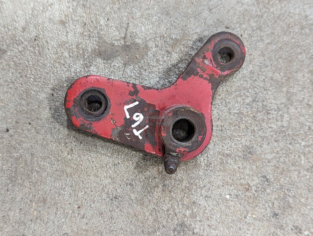 Torque Amplifier Valve Lever IH International 401142R1 USED - Hines Equipment Repair & Parts