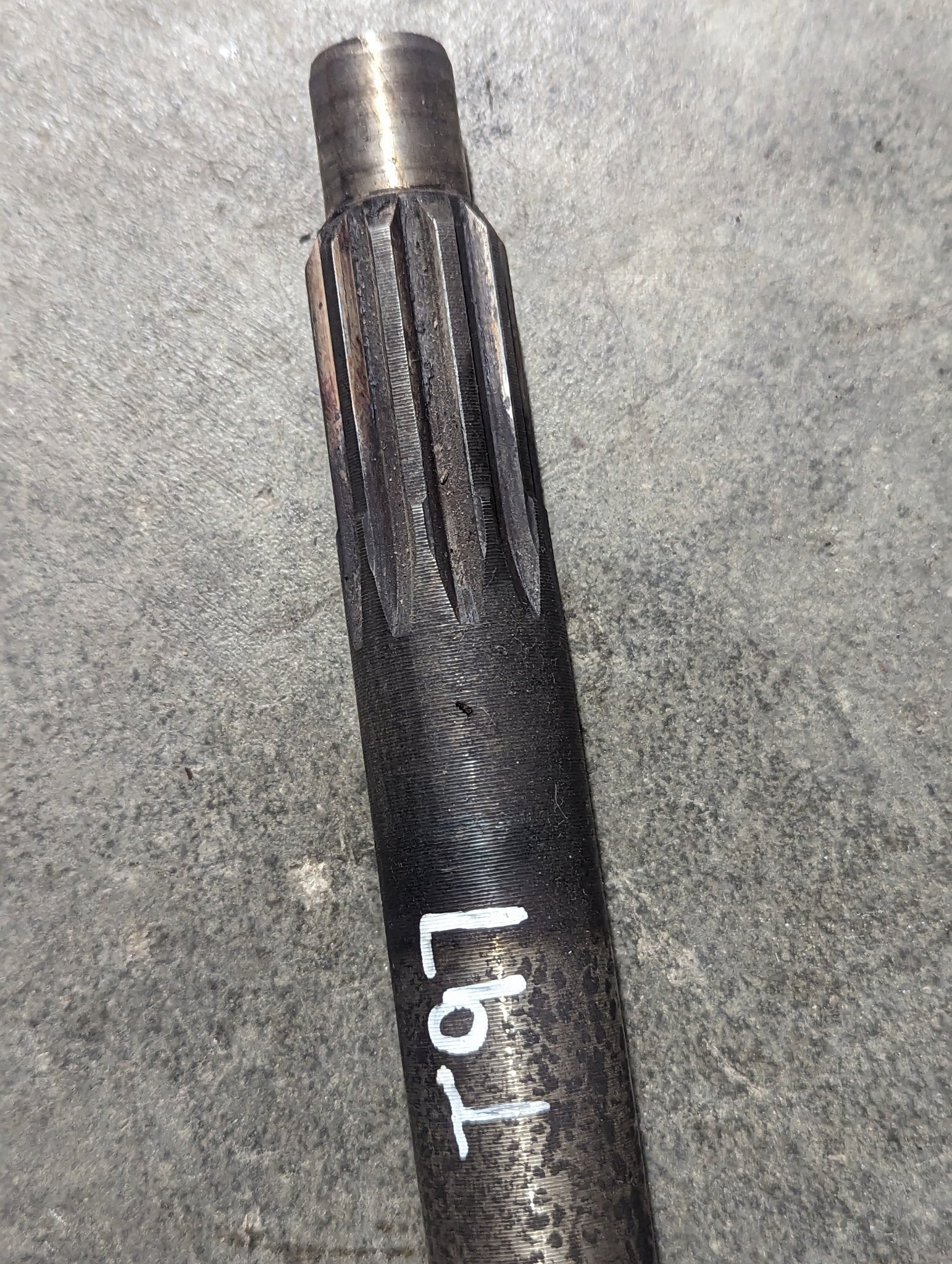 Torque Drive Shaft IH International 360676R51 USED Tractor Part