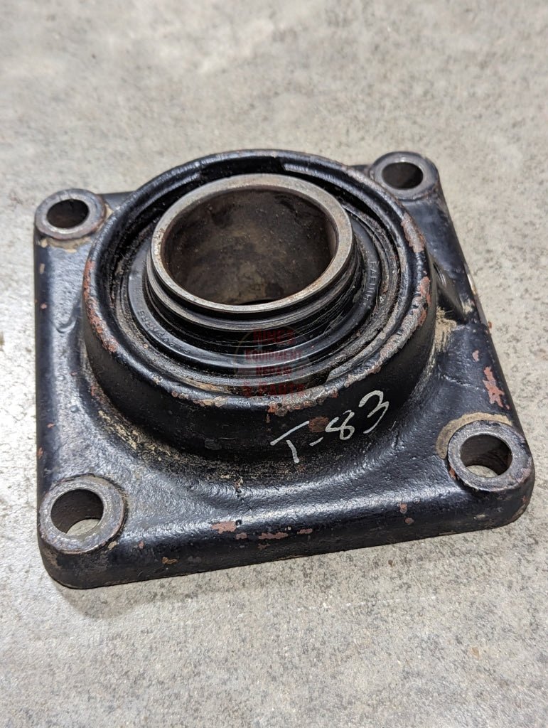 Upper Flange Bearing Assembly IH International 134417C92 USED - Hines Equipment Repair & Parts